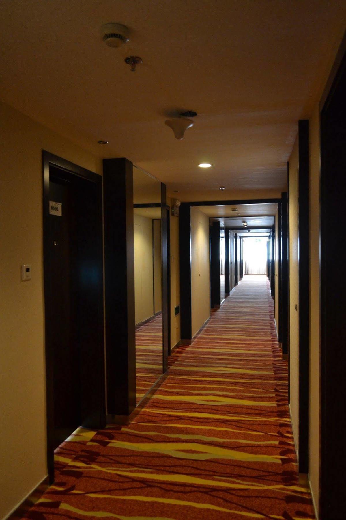 Jingyue Boutique Hotel Shanghai Exterior photo