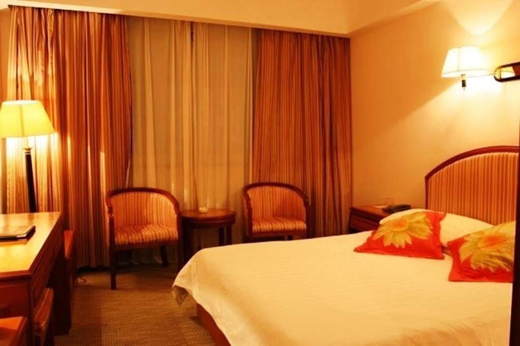 Jingyue Boutique Hotel Shanghai Exterior photo