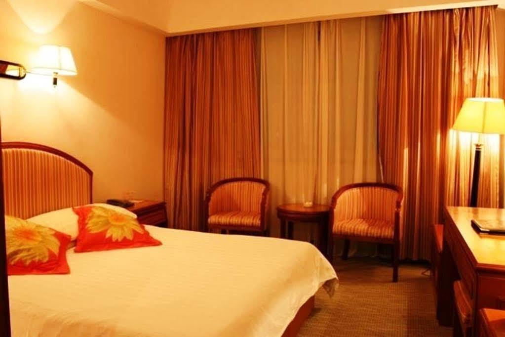 Jingyue Boutique Hotel Shanghai Exterior photo